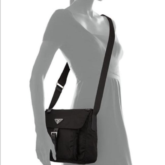 Re-released Prada Black Leather And Black Nylon Cross Body Bag! FINAL MARKDOWN! - Picture 3 of 12